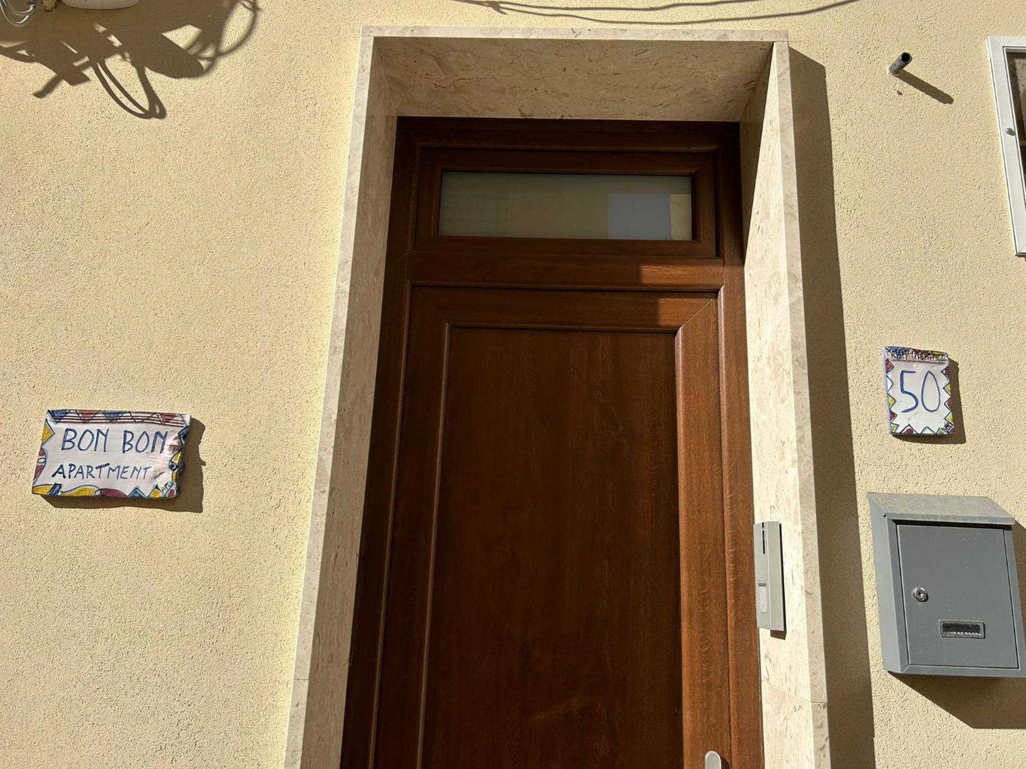 Bon Bon Apartment Mazara del Vallo Kültér fotó
